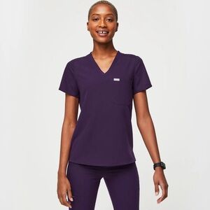 NWT FIGS Catarina One-Pocket Srub Top